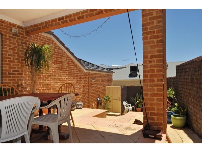 19 Shelduck Crescent, Joondalup WA 6027