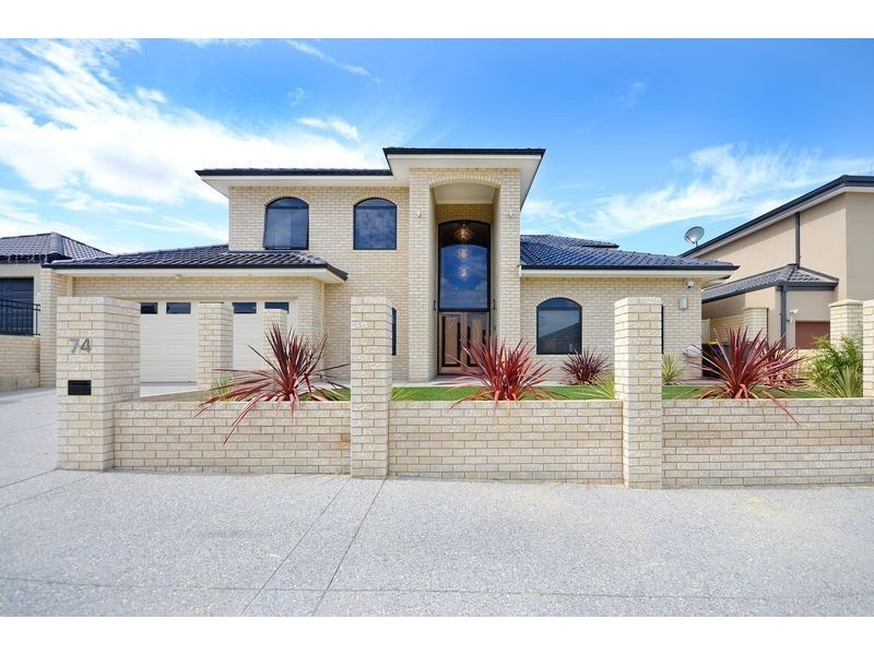 74 Kembla Circle, Madeley WA 6065