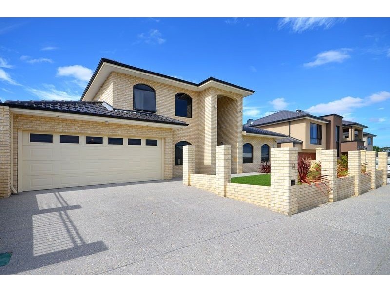 74 Kembla Circle, Madeley WA 6065