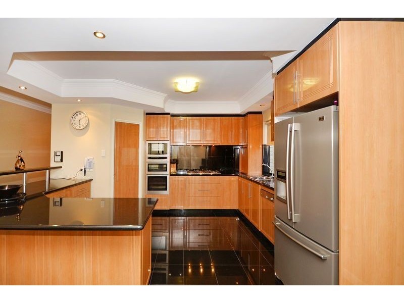 74 Kembla Circle, Madeley WA 6065