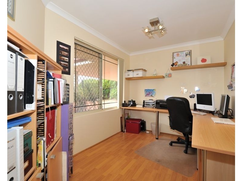 14 Glendevon Turn, Kinross WA 6028