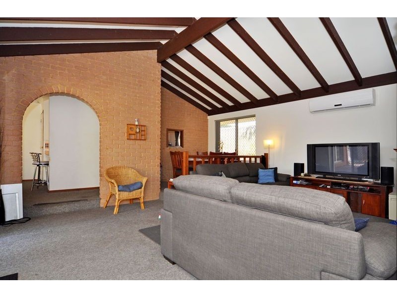 114 Camberwarra Drive, Craigie WA 6025