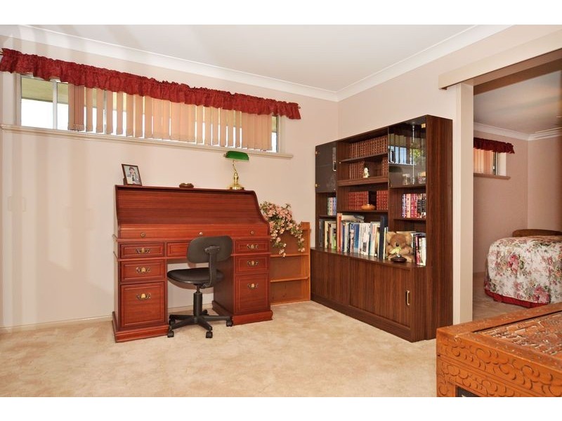 4 Nyara Crescent, Craigie WA 6025