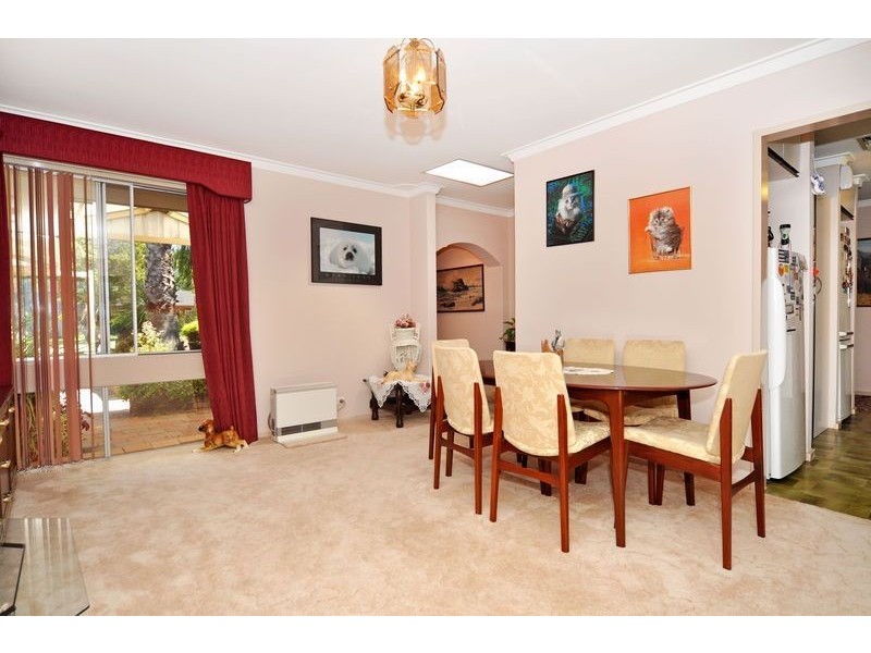 4 Nyara Crescent, Craigie WA 6025