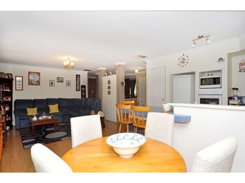 27B Madana Place, Craigie WA 6025