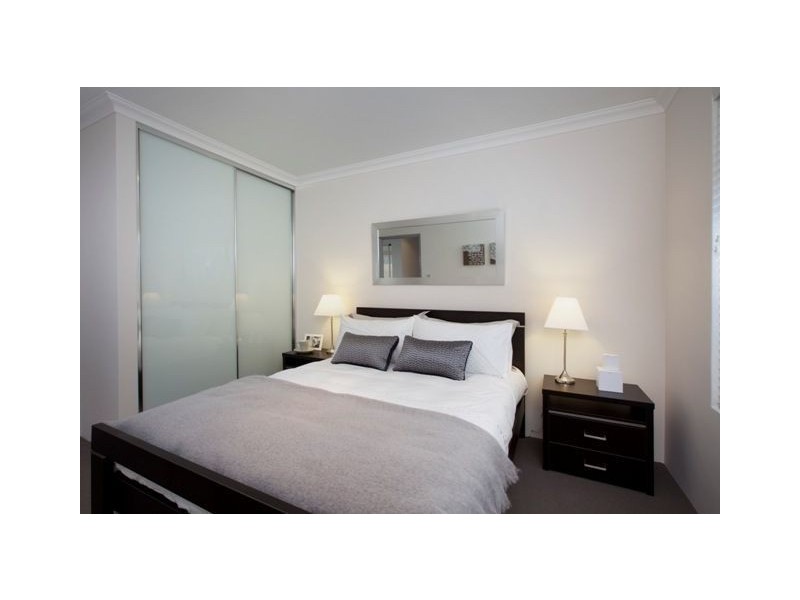 6 Saxicola Road, Banksia Grove WA 6031