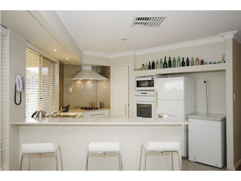 5 Aldercress Rise, Connolly WA 6027