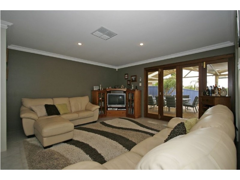 5 Aldercress Rise, Connolly WA 6027