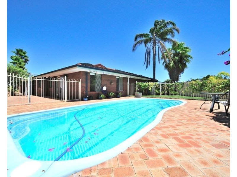 3 Mull Grove, Ocean Reef WA 6027