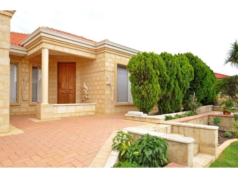 19 Santa Barbara Parade, Quinns Rocks WA 6030