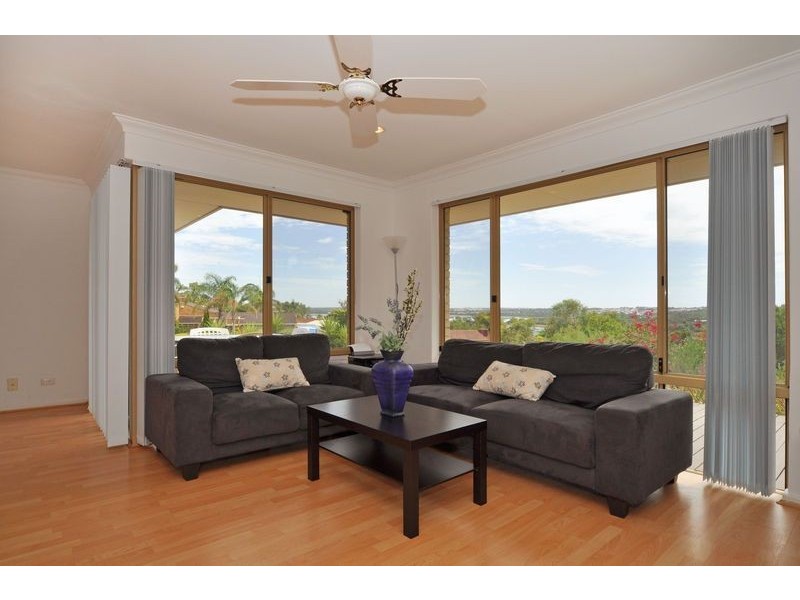 38 Outlook Drive, Edgewater WA 6027