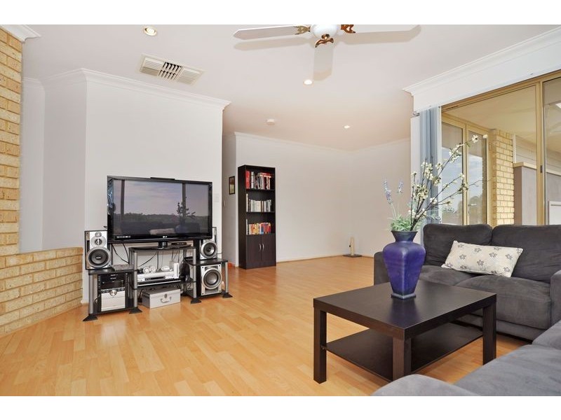 38 Outlook Drive, Edgewater WA 6027