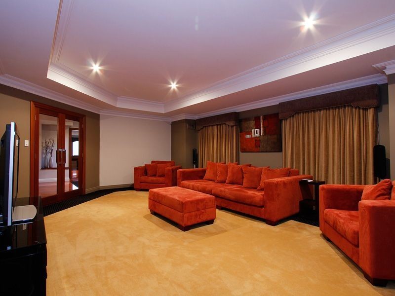 2 Cavello View, Iluka WA 6028