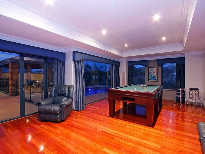 2 Cavello View, Iluka WA 6028