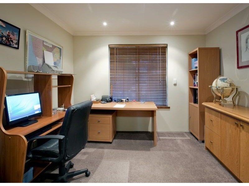 16 Camarino Drive, Woodvale WA 6026