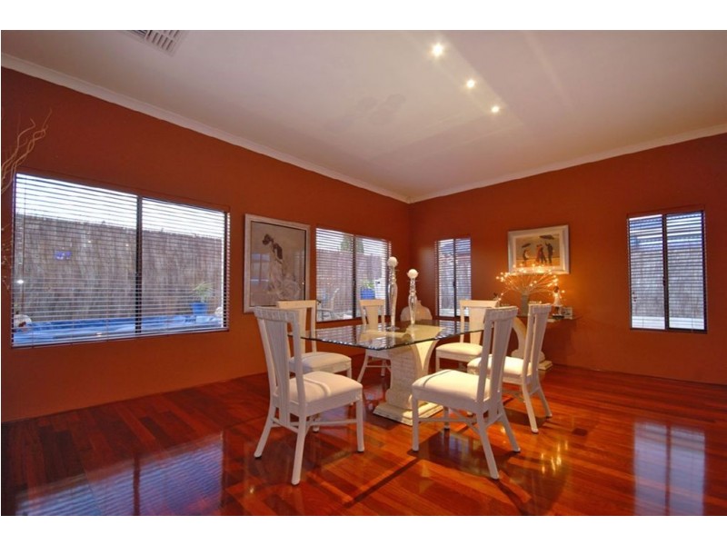 11 Marriott Turn, Currambine WA 6028