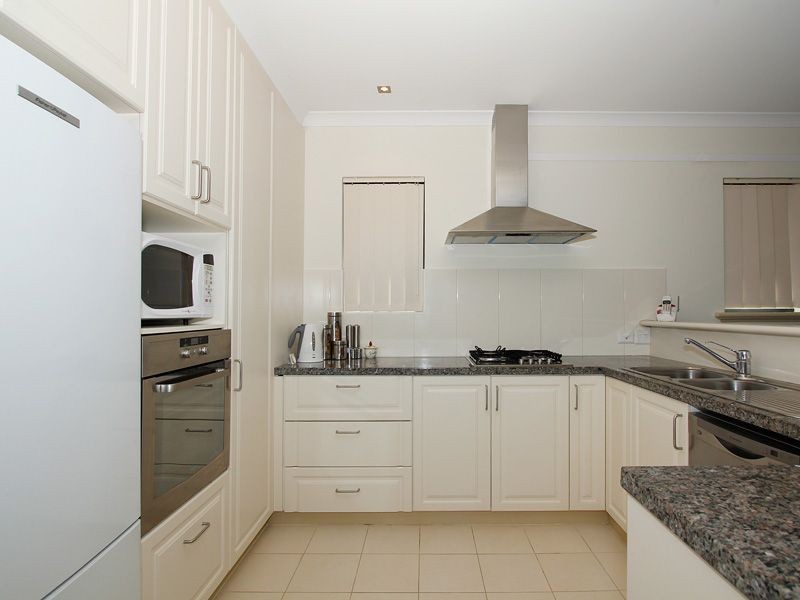 12/32 Hocking Road, Kingsley WA 6026