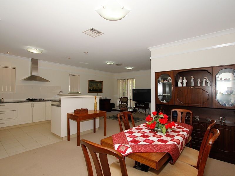 12/32 Hocking Road, Kingsley WA 6026