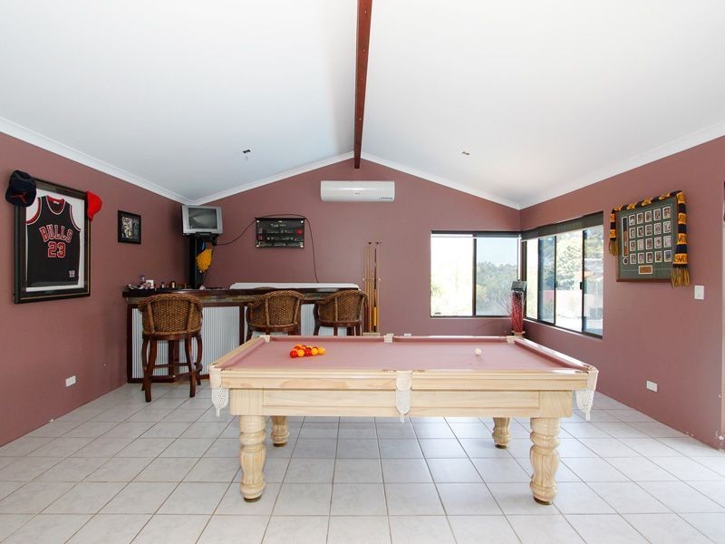 9 Linear Avenue, Mullaloo WA 6027