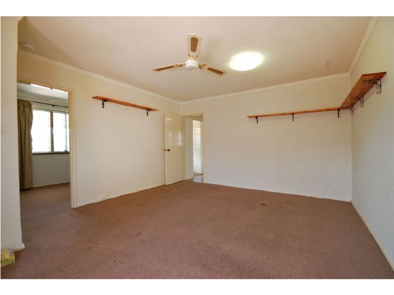 33A Seaflower Crescent, Craigie WA 6025