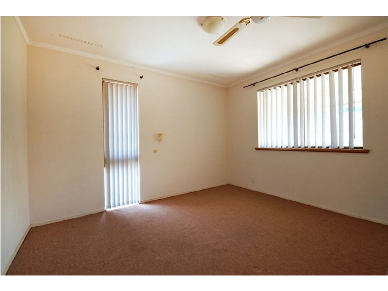33A Seaflower Crescent, Craigie WA 6025