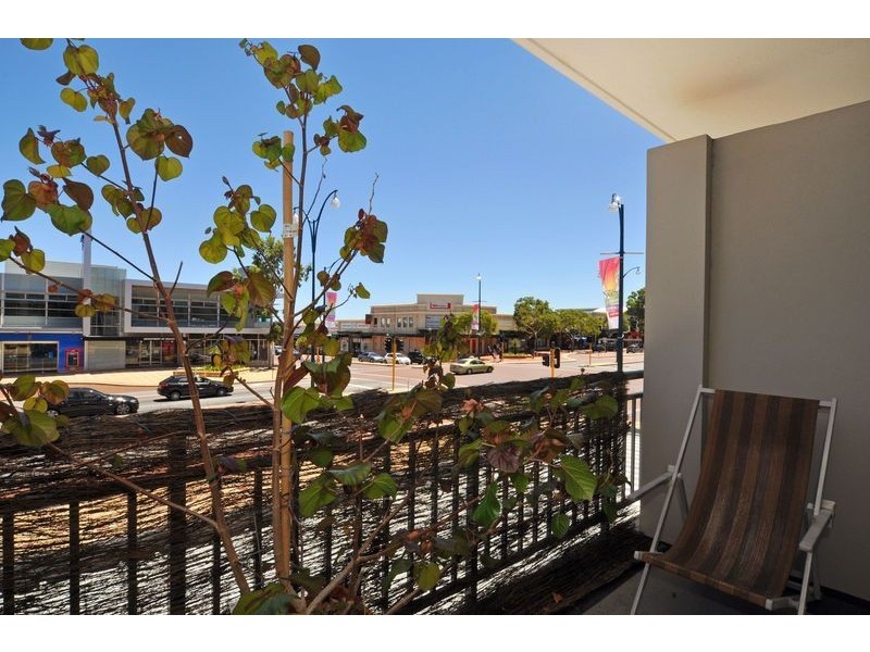 8/165 Grand Boulevard, Joondalup WA 6027