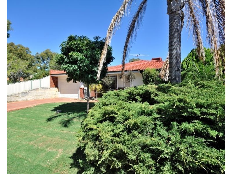 6 Eastleigh Loop, Currambine WA 6028