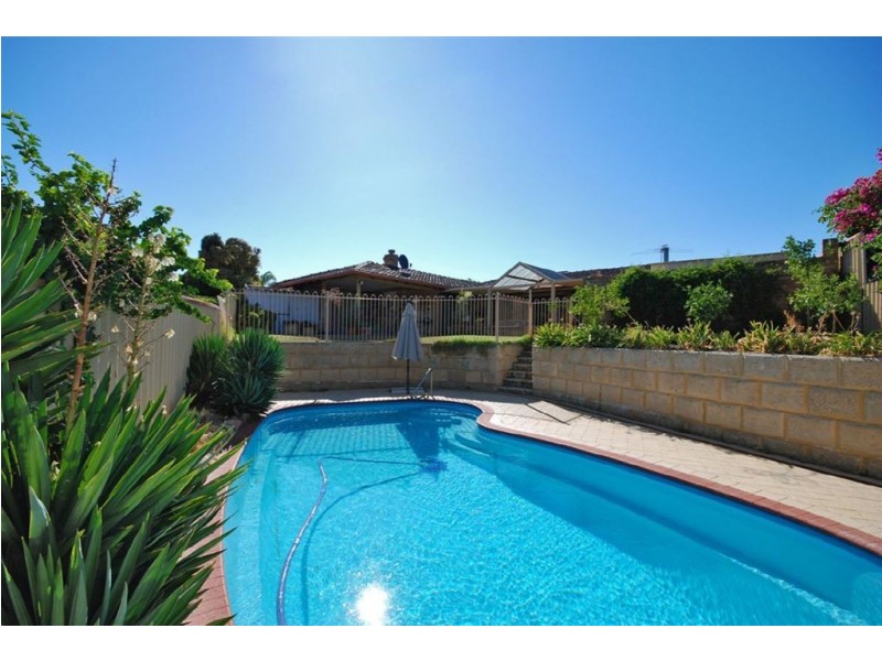 8 Clifftop Court, Edgewater WA 6027