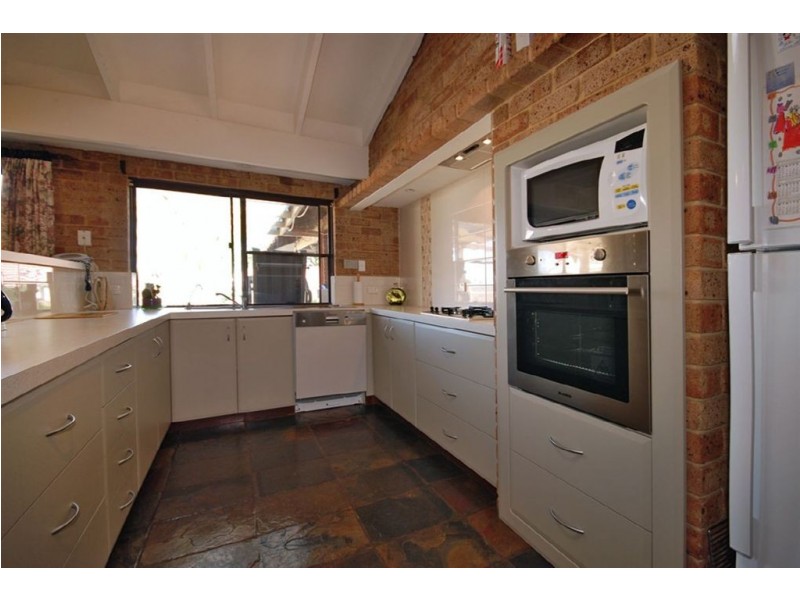 8 Clifftop Court, Edgewater WA 6027