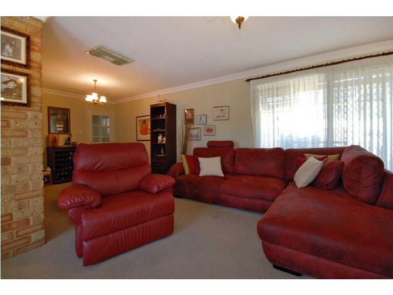 8 Clifftop Court, Edgewater WA 6027