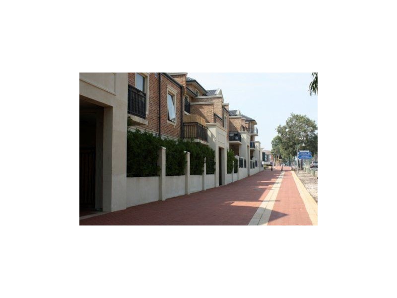 4/101 Grand Boulevard, Joondalup WA 6027