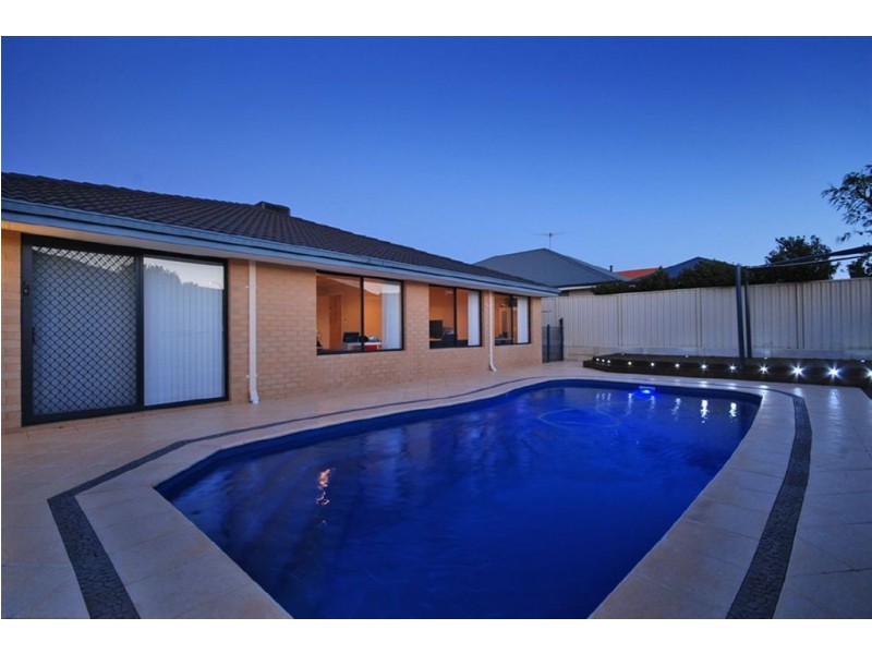 67 Carlton Turn, Currambine WA 6028