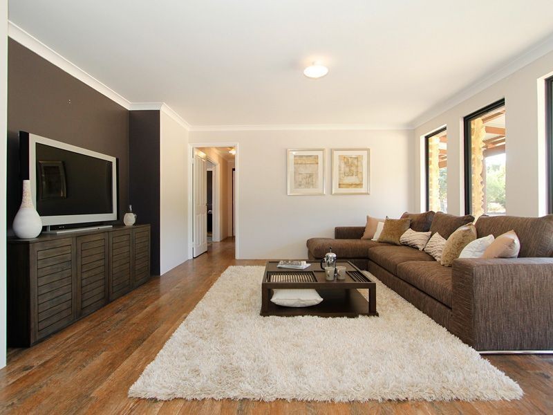 176 Ayrshire Loop, Lower Chittering WA 6084