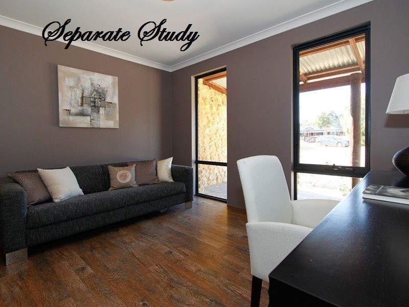 176 Ayrshire Loop, Lower Chittering WA 6084