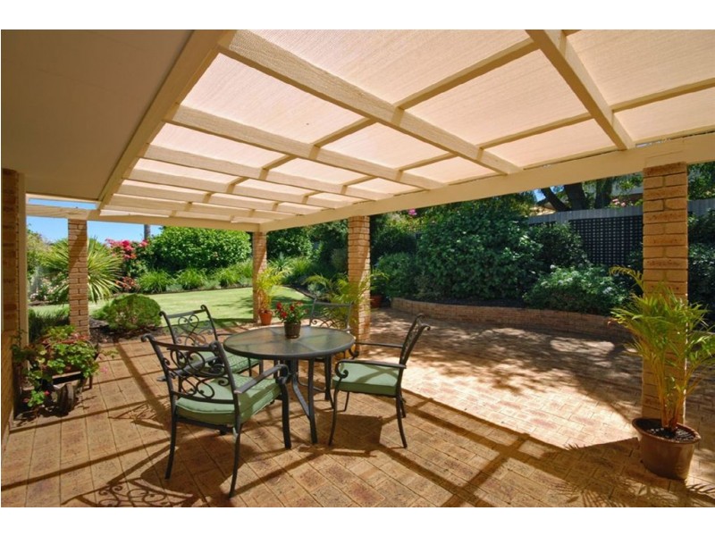 5 Whitecap Court, Edgewater WA 6027