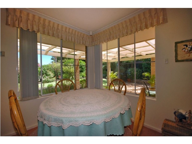 5 Whitecap Court, Edgewater WA 6027