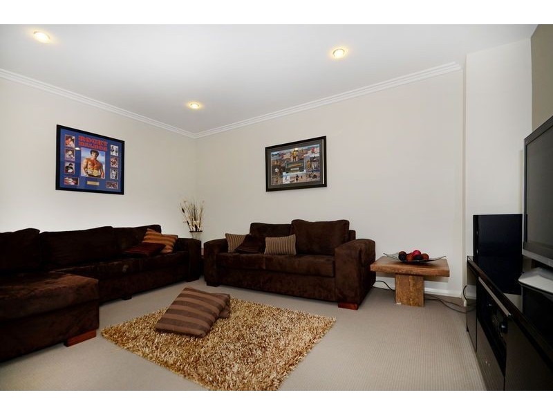 9 Cass Boulevard, Darch WA 6065