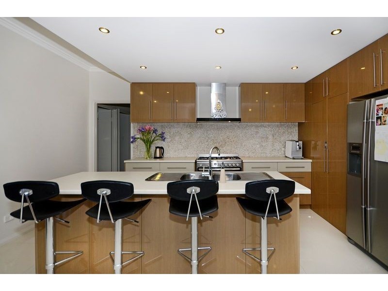 9 Cass Boulevard, Darch WA 6065