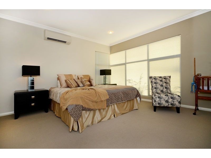 9 Cass Boulevard, Darch WA 6065