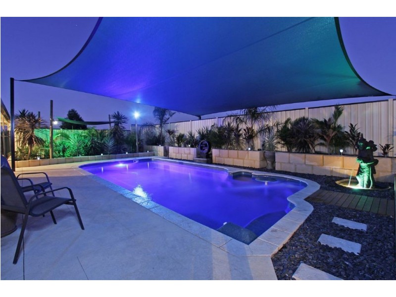 115 Sussex Bend, Lower Chittering WA 6084