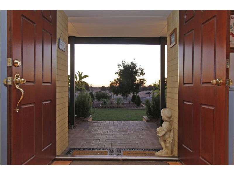 115 Sussex Bend, Lower Chittering WA 6084