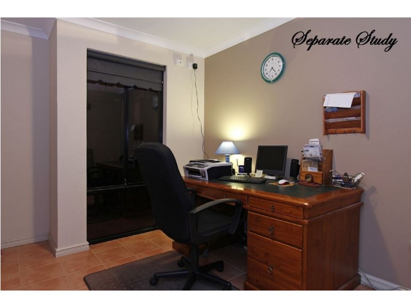 115 Sussex Bend, Lower Chittering WA 6084