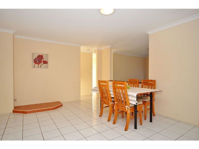 18 Eucumbene Crescent, Joondalup WA 6027