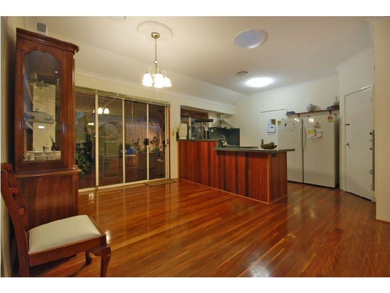 16 Regina Loop, Currambine WA 6028