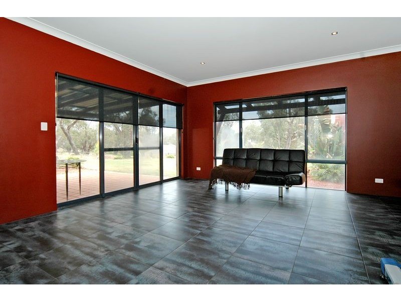 39 Farmhouse Link, Two Rocks WA 6037