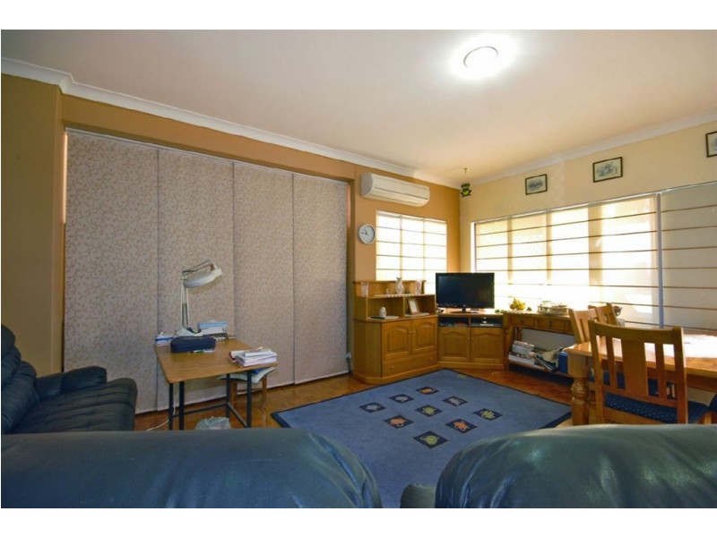 54 Treetop Avenue, Edgewater WA 6027