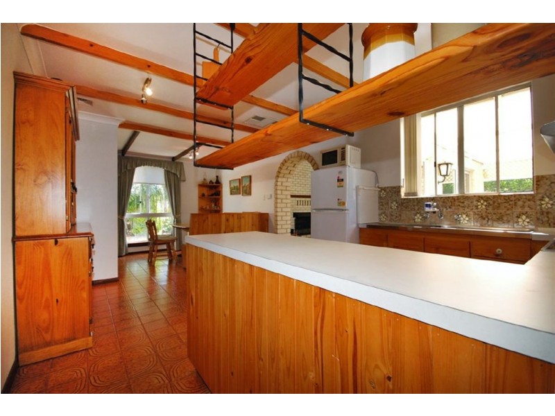 7 Wonambi Way, Wanneroo WA 6065