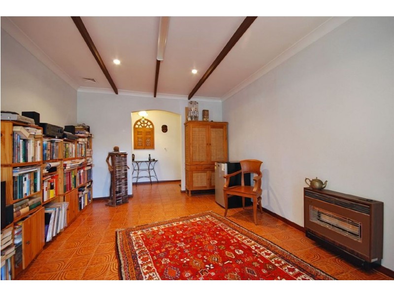 7 Wonambi Way, Wanneroo WA 6065