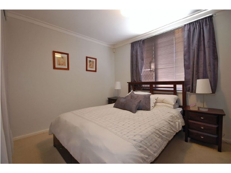 30 Camberwarra Drive, Craigie WA 6025