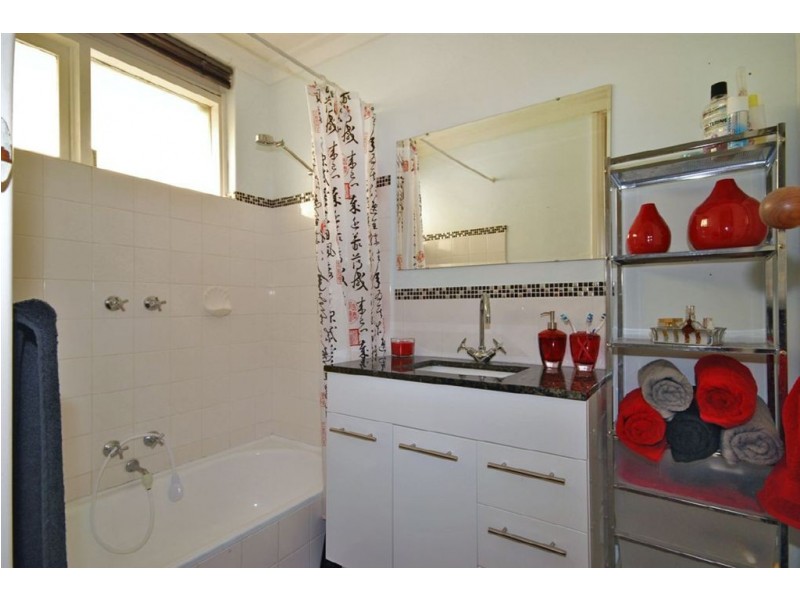 30 Camberwarra Drive, Craigie WA 6025